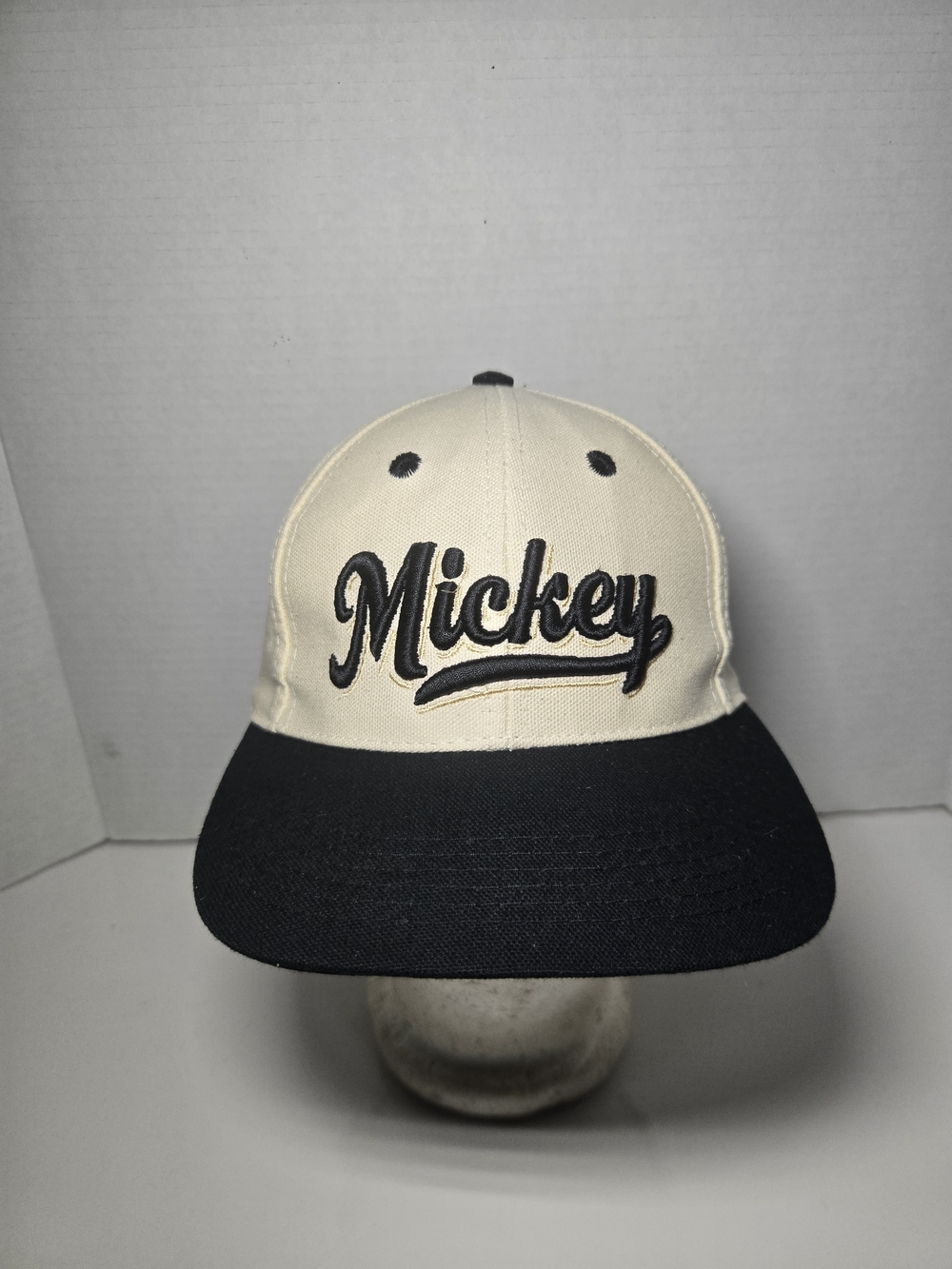 90s Vintage Mickey Embroidered Two-Tone Baseball Cap - Cream & Black